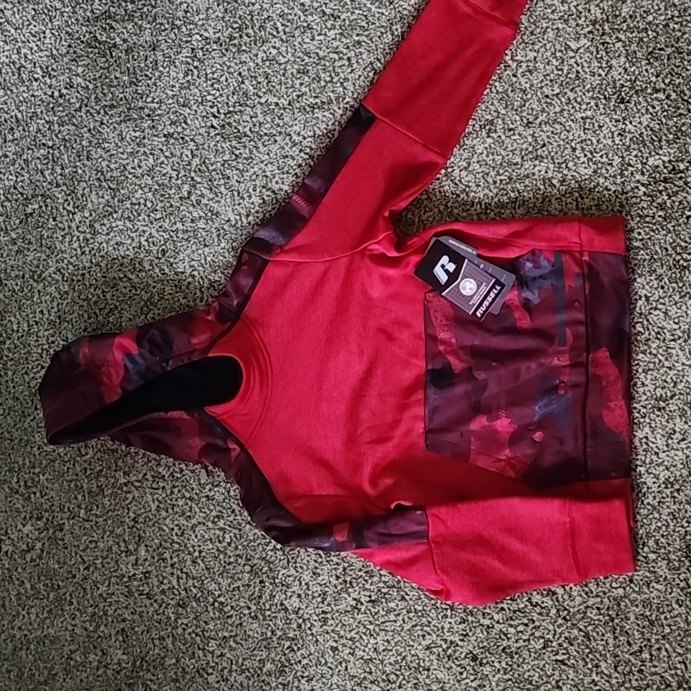 Russell athletic hoodie red and camo size 6/7 boys dri-power